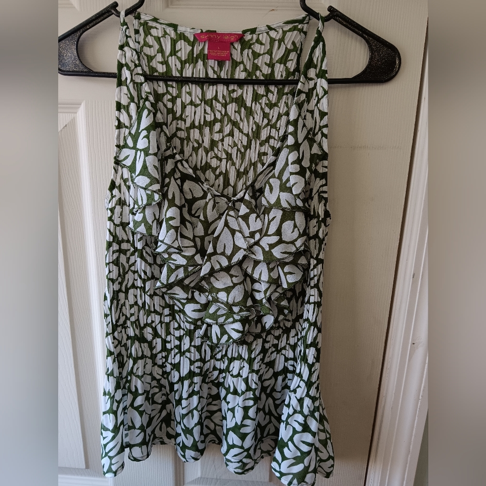 Sunny Leigh large top